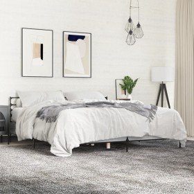 Estructura cama madera ingeniería metal gris Sonoma 200x200 cm en Camas y somieres | Comprar online en Foro24