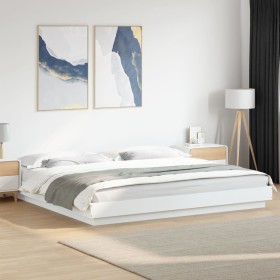 Estructura de cama con LED madera ingeniería blanco 180x200 cm