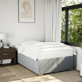 Estructura de cama sin colchón tela gris claro 120x200 cm en Camas y somieres | Comprar online en Foro24
