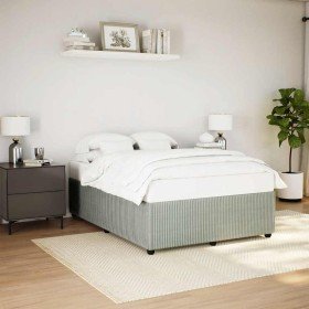 Estructura de cama sin colchón terciopelo gris claro 140x190 cm en Camas y somieres | Comprar online en Foro24