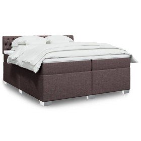 Cama box spring con colchón tela marrón oscuro 200x200 cm en Camas y somieres | Comprar online en Foro24