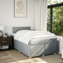 Cama box spring con colchón tela gris claro 120x200 cm en Camas y somieres | Comprar online en Foro24