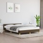 Bettgestell mit Kopfteil aus braunem Stoff 140x200 cm von vidaXL, Betten und Lattenroste - Ref: Foro24-347418, Preis: 120,55 ...