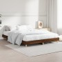 Oak brown engineered wood bed frame 135x190 cm by vidaXL, Beds and slatted bases - Ref: Foro24-832084, Price: 123,58 €, Disco...