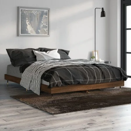 Oak brown engineered wood bed frame 135x190 cm by vidaXL, Beds and slatted bases - Ref: Foro24-832188, Price: 102,74 €, Disco...