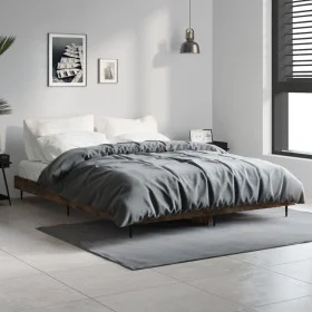 Smoked oak engineered wood bed frame 135x190cm by vidaXL, Beds and slatted bases - Ref: Foro24-832290, Price: 121,12 €, Disco...