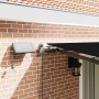 Toldo Retráctil con luces de tiras LED Negro 450 x 300 cm tela