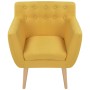 Sillón de tela amarillo