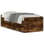 Estructura de cama con cajones roble ahumado 75x190 cm de , Camas y somieres - Ref: Foro24-3207361, Precio: 130,60 €, Descuen...