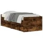 Estructura de cama con cajones roble ahumado 75x190 cm de , Camas y somieres - Ref: Foro24-3207361, Precio: 130,60 €, Descuen...