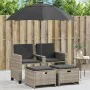 Sofá jardín 2 plazas sombrilla y taburetes ratán PE gris claro by , Outdoor sofas - Ref: Foro24-365888, Price: 245,78 €, Disc...
