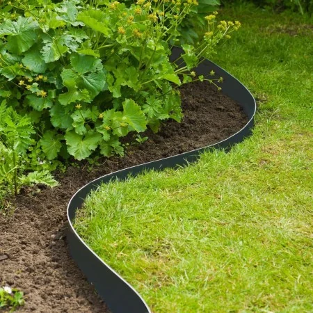 Nature Bordura de jardín negro 0,075x10 m 3 mm by , Garden edging and edging - Ref: Foro24-446389, Price: 30,73 €, Discount: %