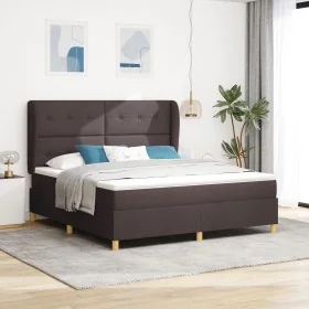 Cama Box Spring con colchón marrón oscuro 180x200 cm tela de , Camas y somieres - Ref: Foro24-3340770, Precio: 648,49 €, Desc...